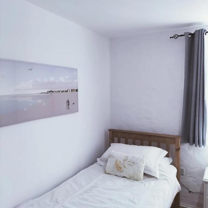 Ballymultimber Cottages - Mountain Views Near Beach 利马瓦迪 外观 照片